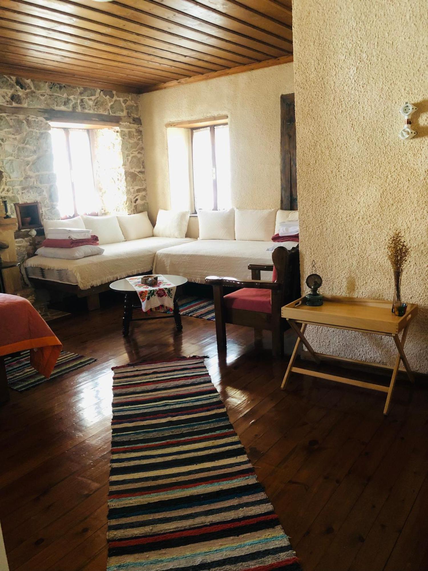 Χαγιάτι Psarades Exterior foto